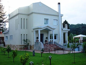 Mehr Informationen über Villa Chrisa